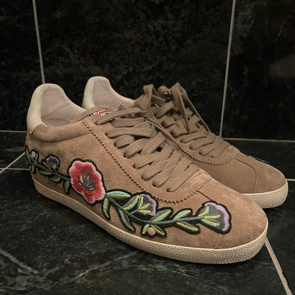 Ash Cocco Gull Embroidered Sneakers Size 39m Slightly Used